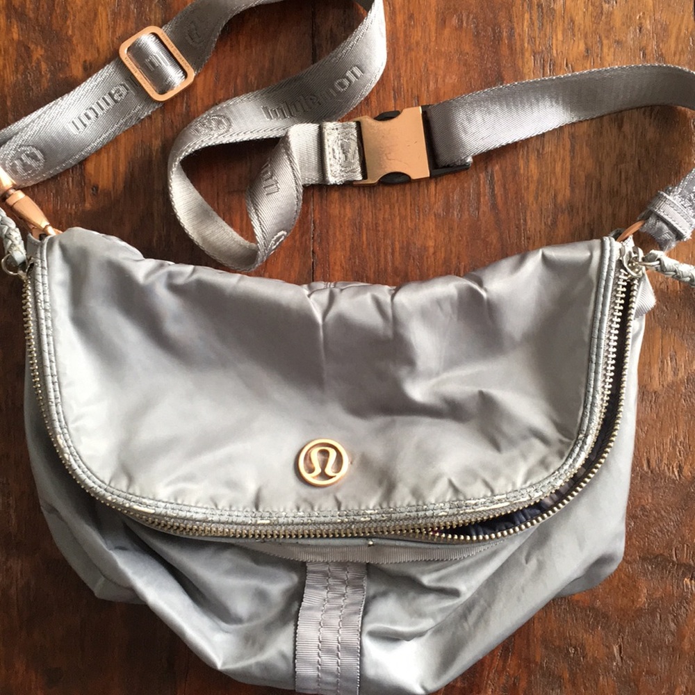 Lululemon Good Fortune Bag Rare Rose Gold
